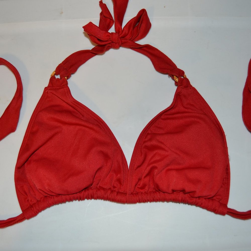 Red triangle bikini TOP ONLY w/ wooden look accents  Size Small  EUC